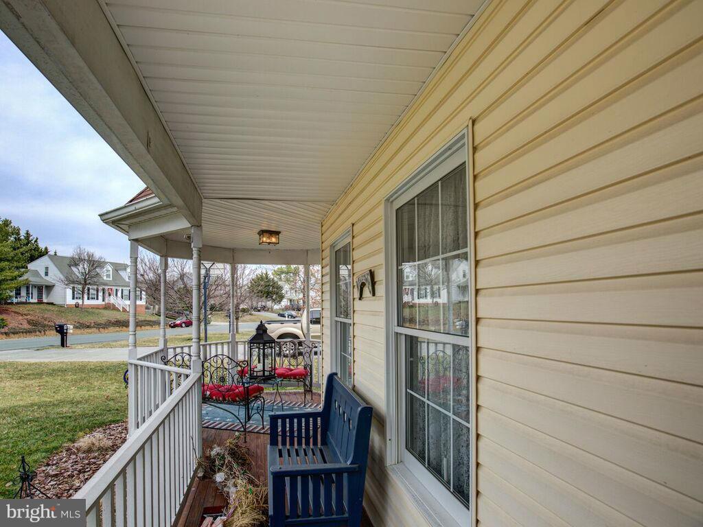 128 Asbury Road Winchester, VA 22602 - Photo 3 of 29 Exterior (Front)