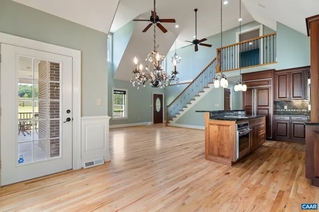 a black and white photo of a living room