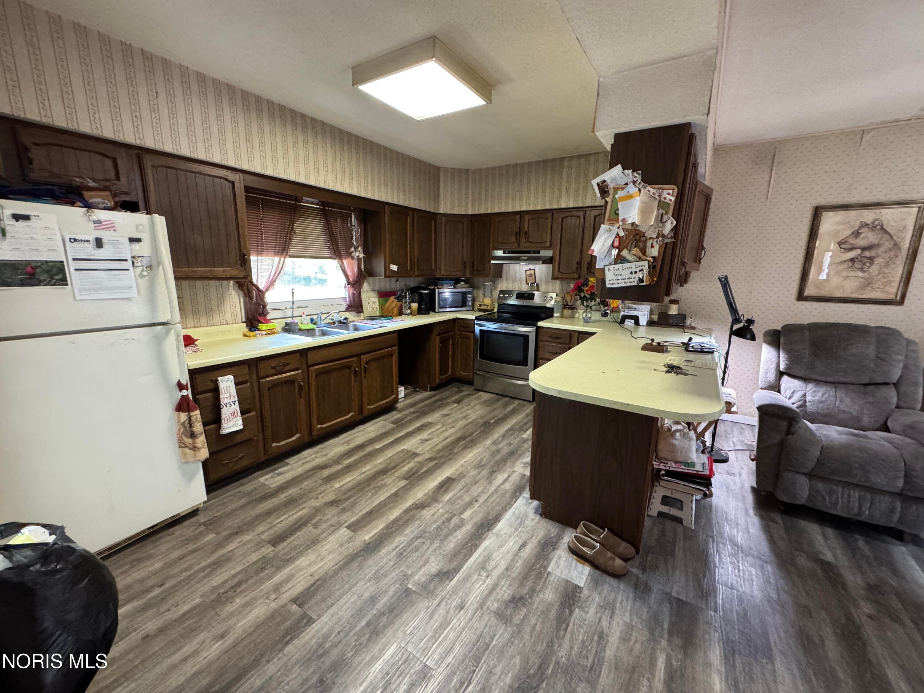 1737 9th Road Edgerton, OH 43517 - Photo 10 of 26 Gallery Image 10