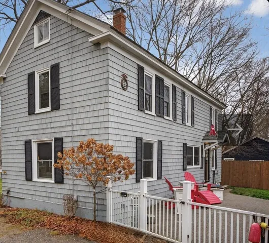 $499,000 | 2 Cross Street, Kennebunk, ME 04043