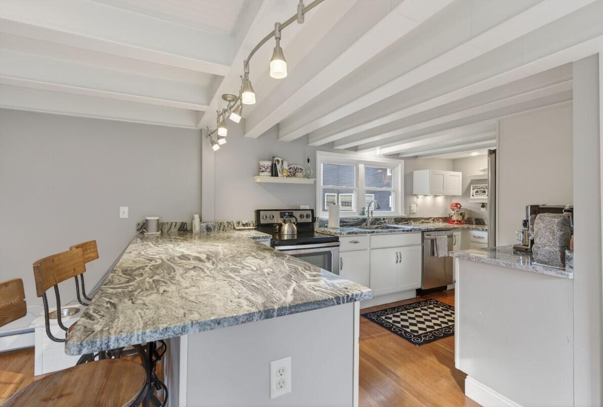 2 Cross Street Kennebunk, ME 04043 - Photo 8 of 19 kitchen