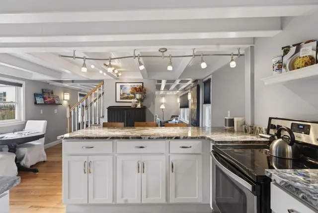 $499,000 | 2 Cross Street, Kennebunk, ME 04043