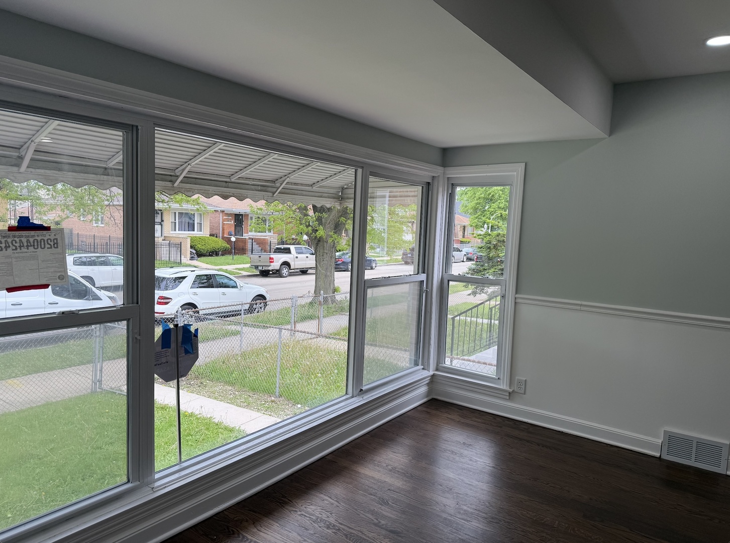 9028 South Carpenter Street Chicago, IL 60620 - Photo 7 of 28