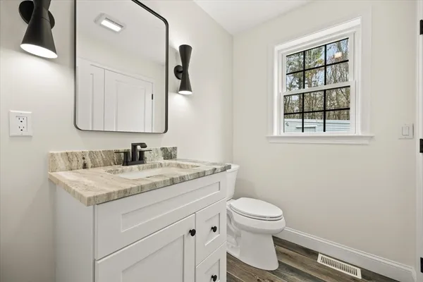 $659,900 | 33 Glendale Avenue, Brockton, MA 02301