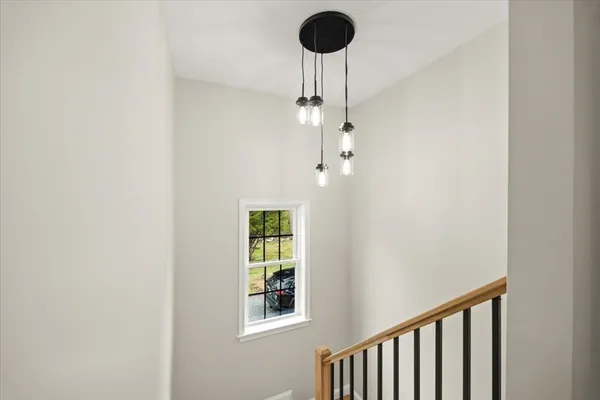 $659,900 | 33 Glendale Avenue, Brockton, MA 02301