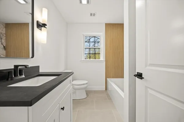 $659,900 | 33 Glendale Avenue, Brockton, MA 02301