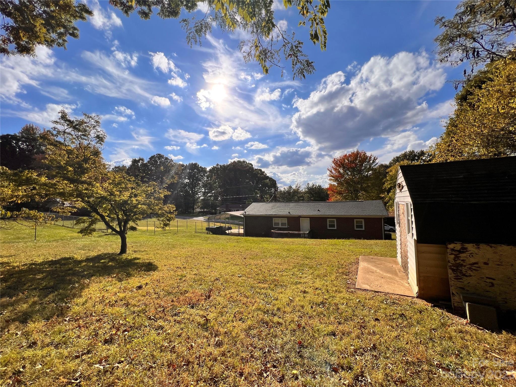 207 7th Avenue Southwest Conover, NC 28613 - Photo 3 of 12 a view of yard with ocean view