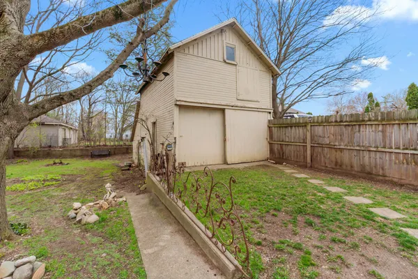 $249,900 | 79 Budlong Street, Hillsdale, MI 49242