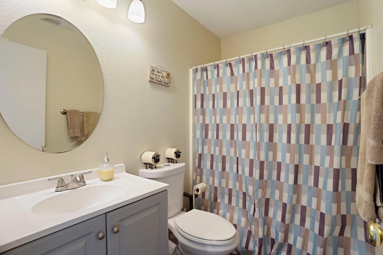 426 Benjamin Place Manteca, CA 95337 - Photo 12 of 22