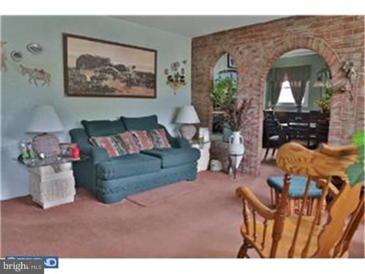 521 Monroe Street Riverside, NJ 08075 - Photo 3 of 25