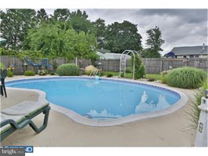 521 Monroe Street Riverside, NJ 08075 - Photo 22 of 25