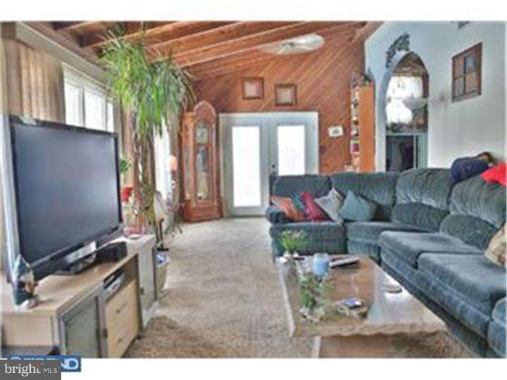 521 Monroe Street Riverside, NJ 08075 - Photo 10 of 25