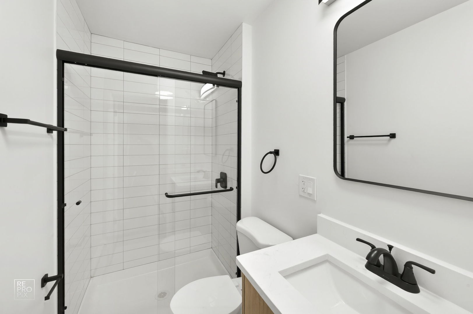 7357 North Winchester Avenue, Unit 2M Chicago, IL 60626 - Photo 11 of 15