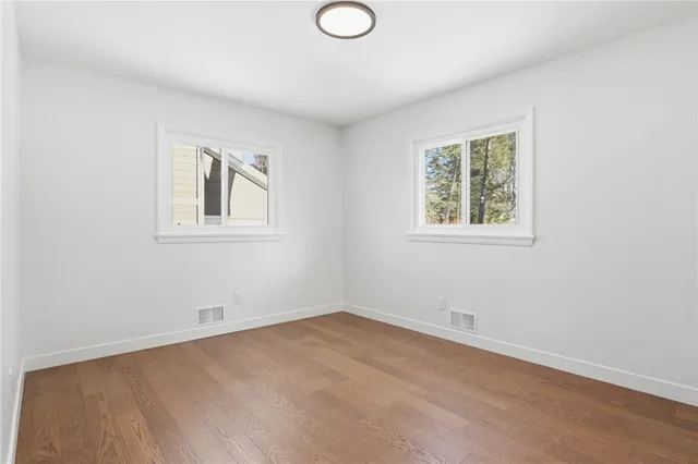 $399,900 | 6 Newport Road, Irondequoit, NY 14622