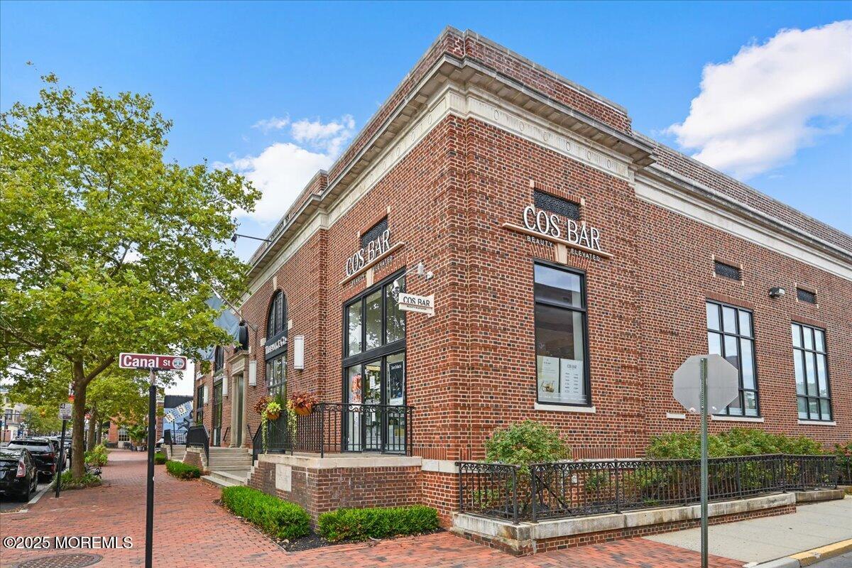 17 Leroy Place, Unit 3B Red Bank, NJ 07701 - Photo 19 of 36 a front view of a house