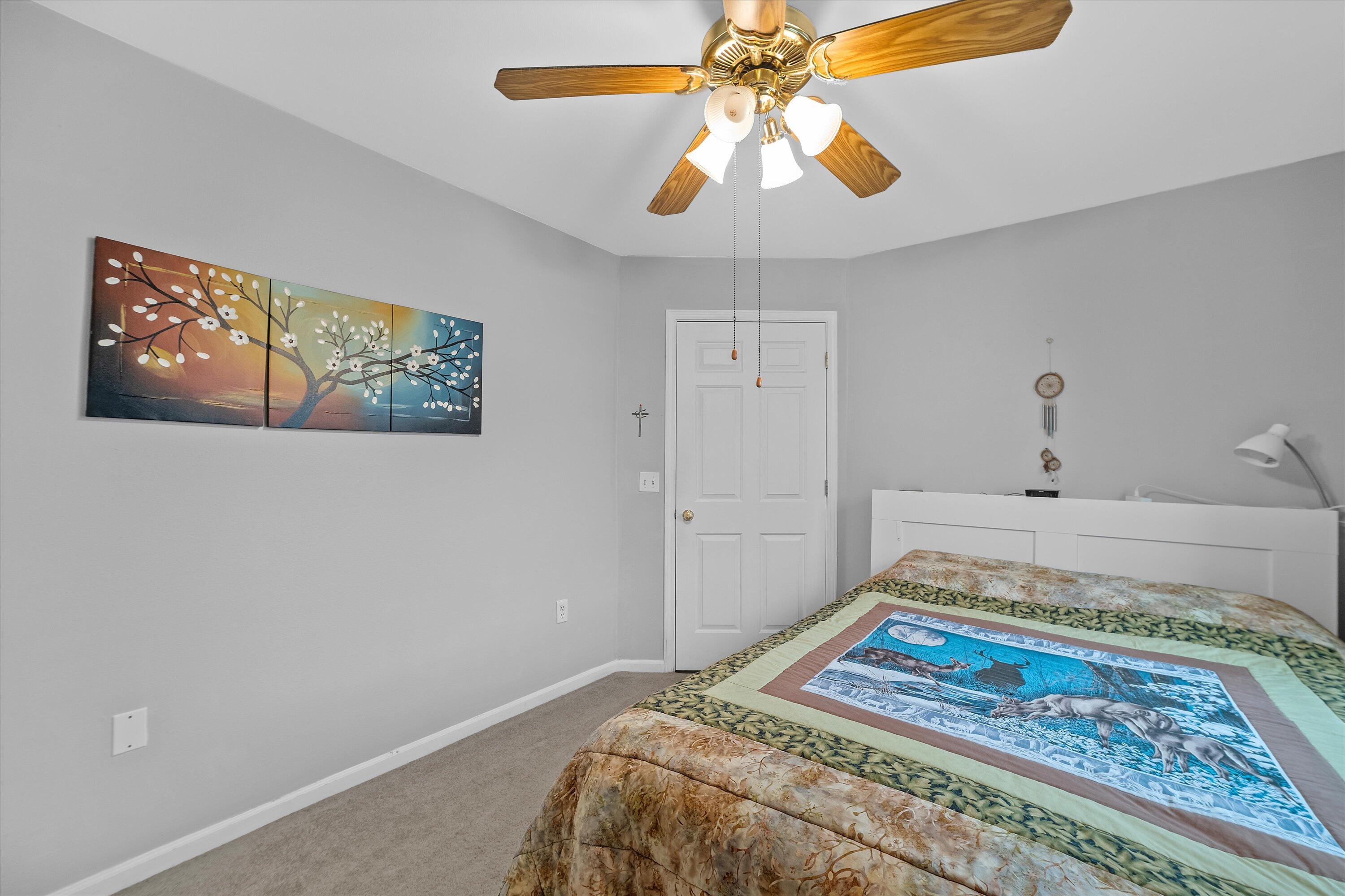 4835 Easy Street, Unit 9 Delafield, WI 53029 - Photo 15 of 25 04-P1284568