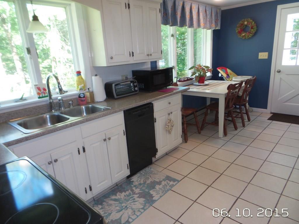 214 Eastern Road Warren, ME 04864 - Photo 4 of 17 Photo