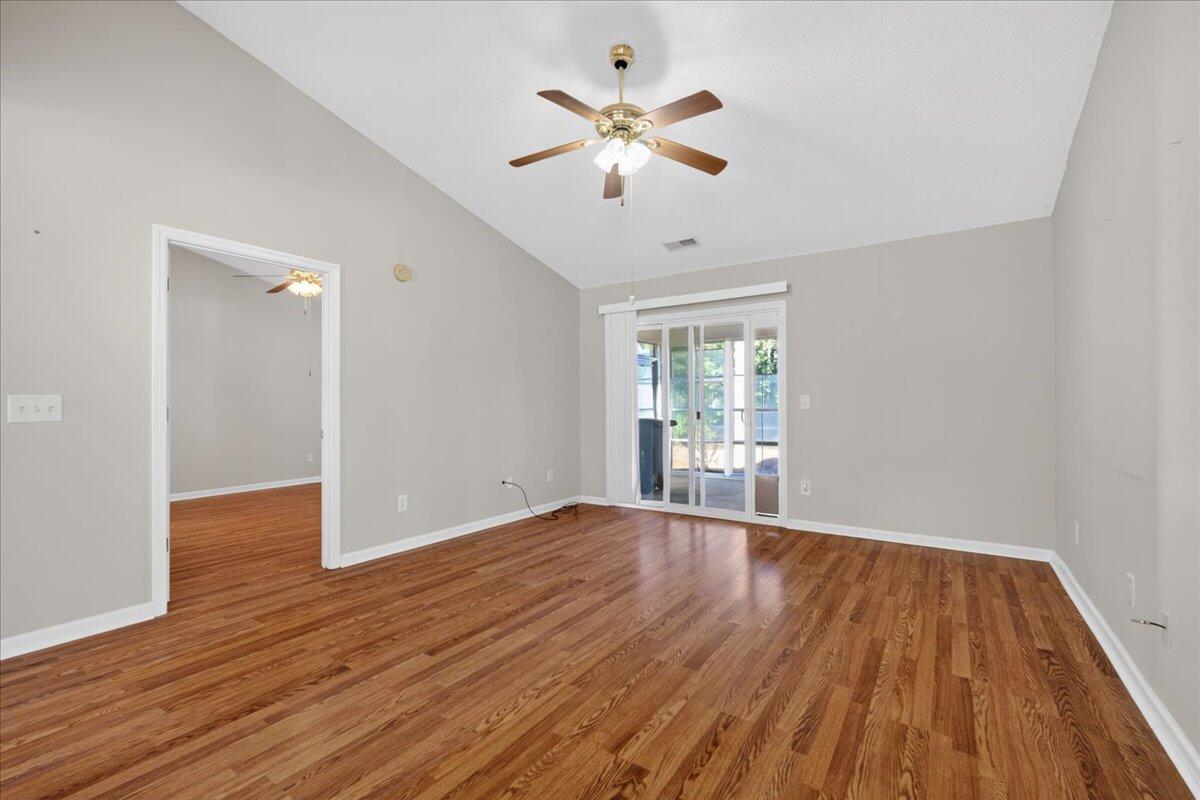 7360 Suncatcher Drive Hanahan, SC 29410 - Photo 18 of 40 18-7360 Suncatcher Drive-15