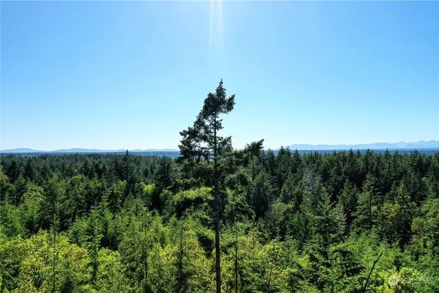 $199,000 | 1415 208th Avenue Southwest, Lakebay, WA 98349