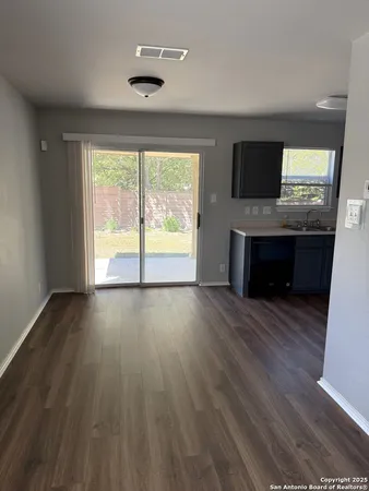 $1,900 | 11303 Baltic Drive, San Antonio, TX 78213