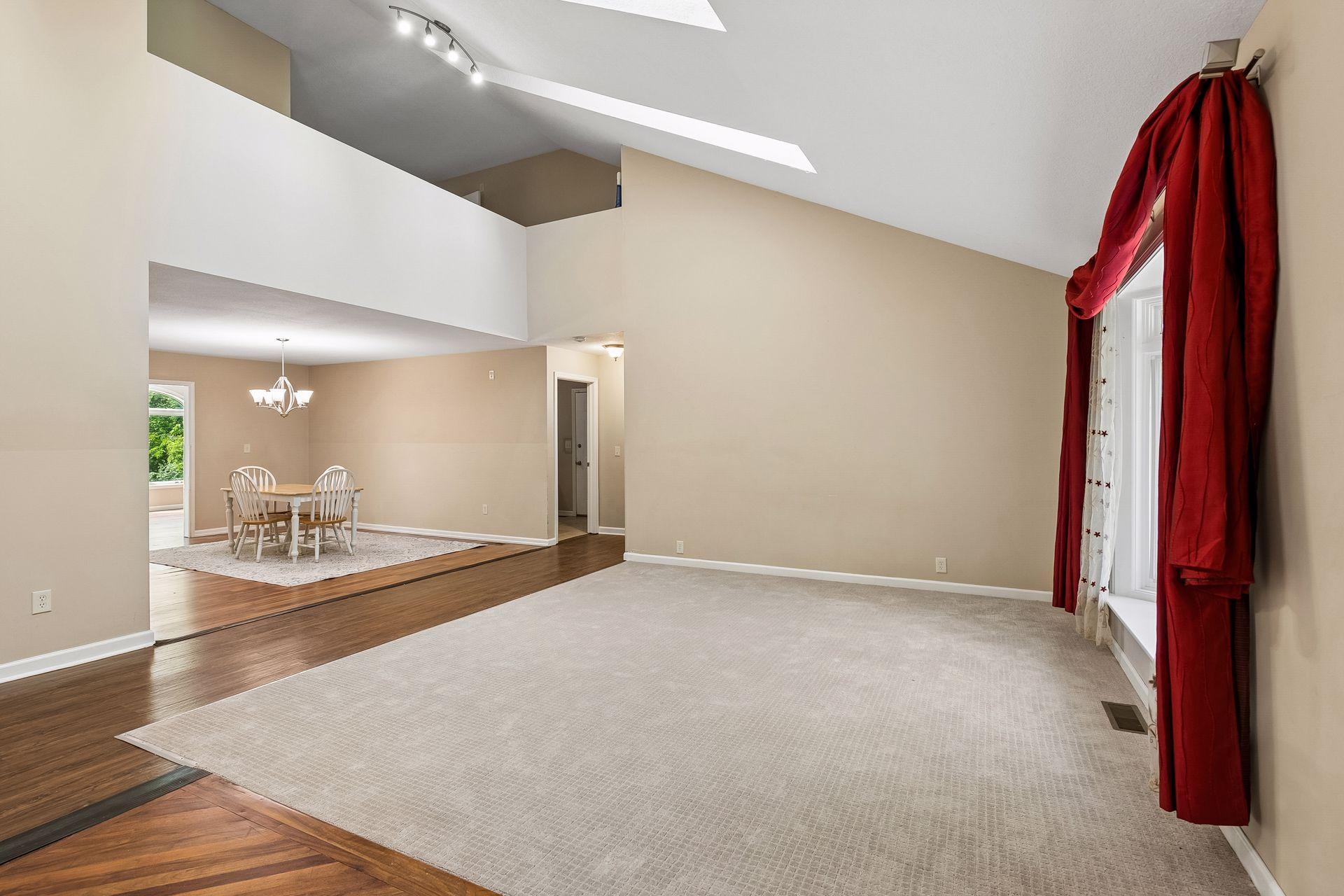 9934 Maple Avenue South Bloomington, MN 55431 - Photo 6 of 36