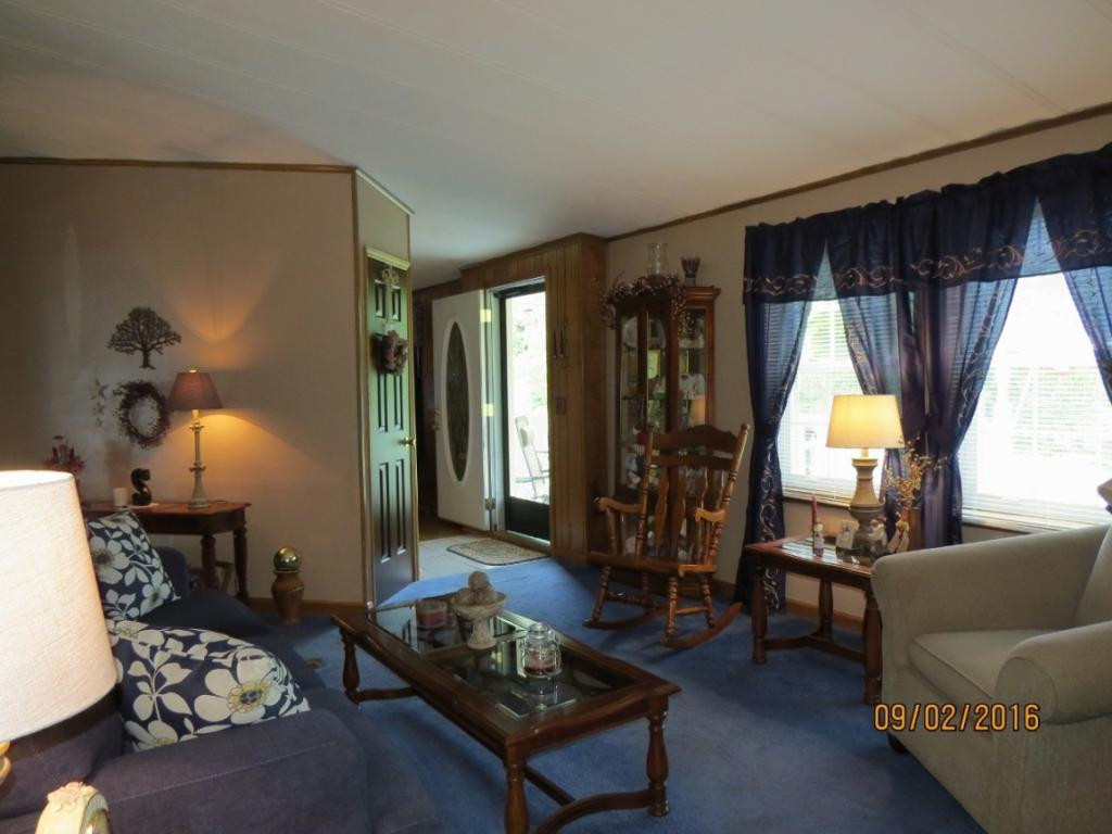 4432 Robinette Road Norton, VA 24273 - Photo 11 of 36 Formal Living Room
