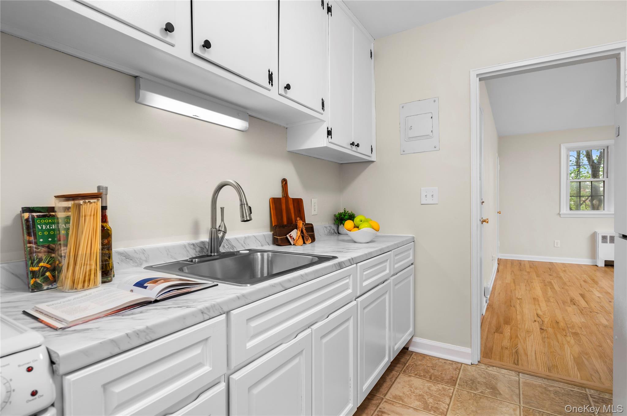 51 Cross Street, Unit 3B Yonkers, NY 10708 - Photo 4 of 18