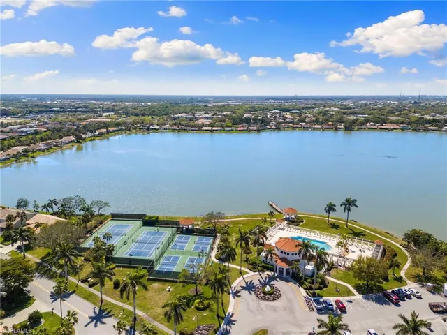 $339,900 | 7743 Jewel Lane, Unit 105, Naples, FL 34109