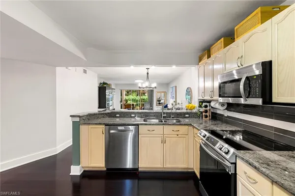 $339,900 | 7743 Jewel Lane, Unit 105, Naples, FL 34109