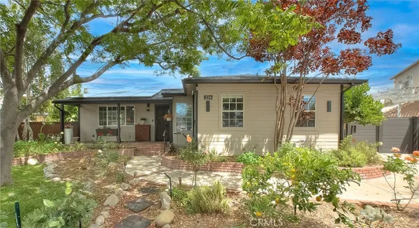 $1,040,000 | 224 North Winetta Place, Fullerton, CA 92833