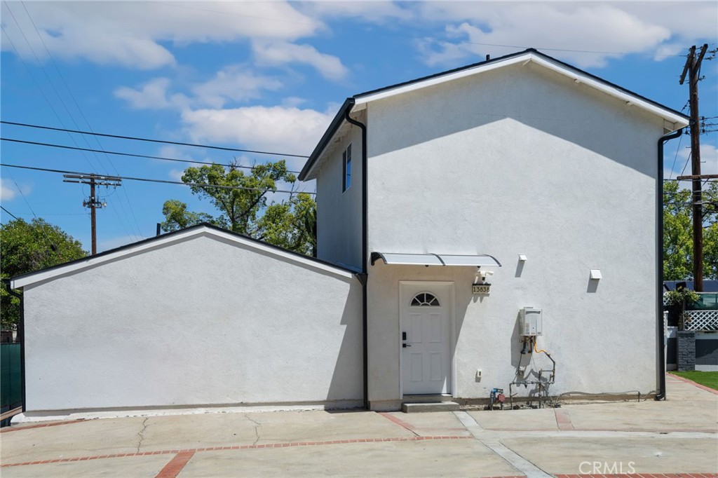 8040 Ranchito Avenue Panorama City, CA 91402 - Photo 40 of 64 a view of a garage