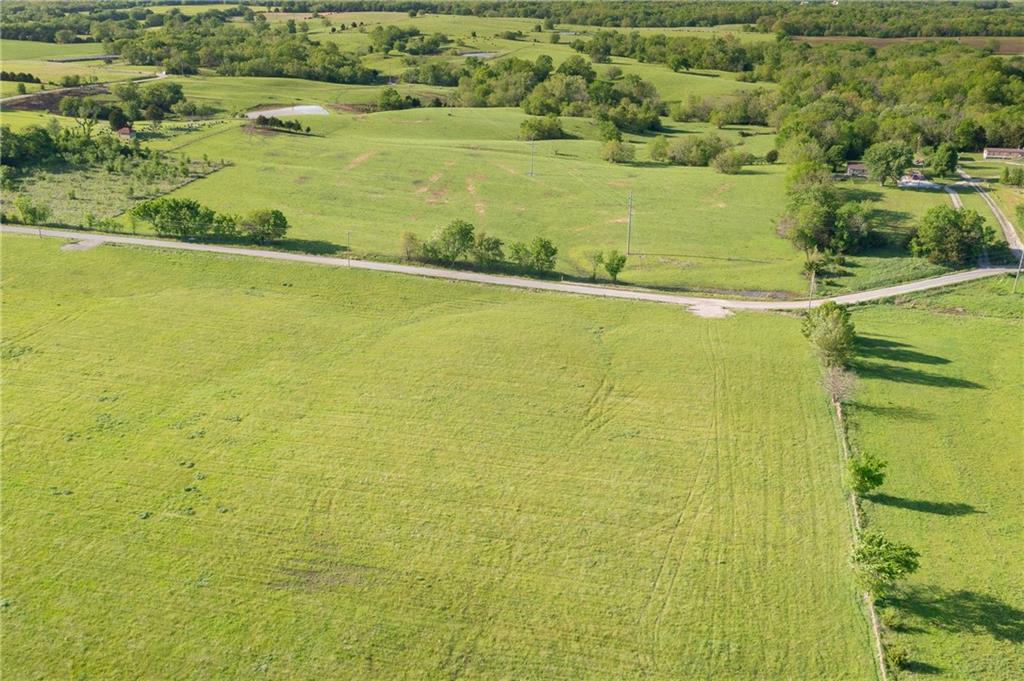 Southwest 400th Road Warrensburg, MO 64093 - Photo 15 of 98
