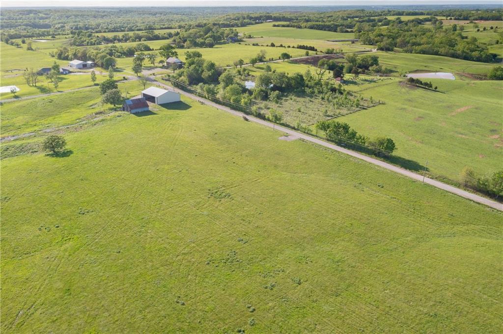 Southwest 400th Road Warrensburg, MO 64093 - Photo 16 of 98