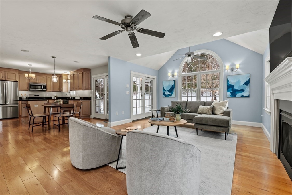 227 Mohawk Road Raynham, MA 02767 - Photo 11 of 42 Gallery Image 11
