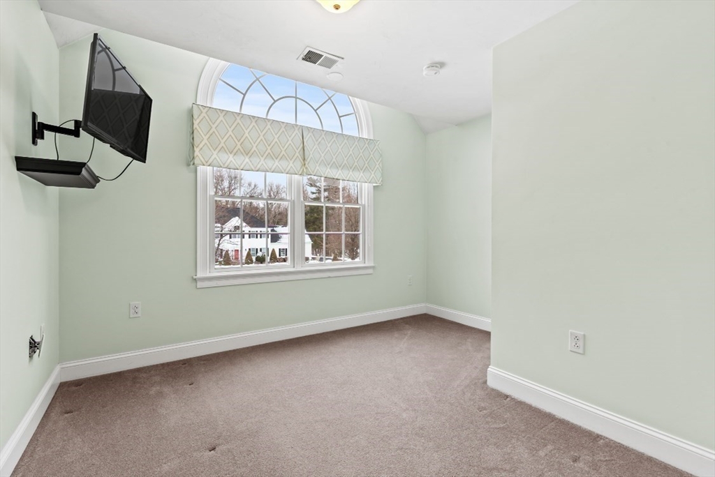227 Mohawk Road Raynham, MA 02767 - Photo 21 of 42 Gallery Image 21
