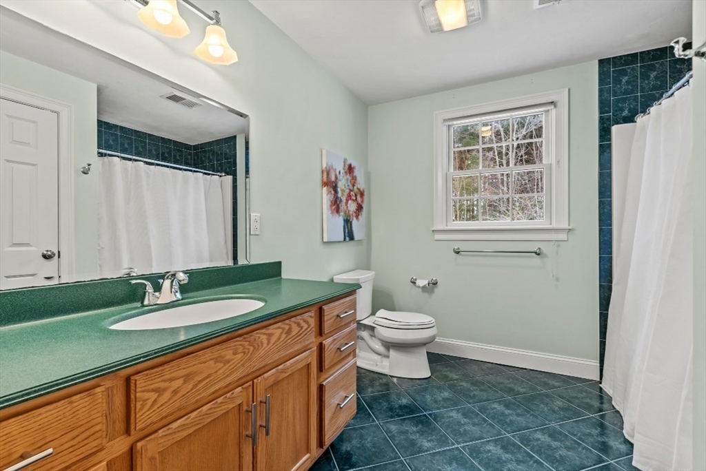 227 Mohawk Road Raynham, MA 02767 - Photo 30 of 42 Gallery Image 30