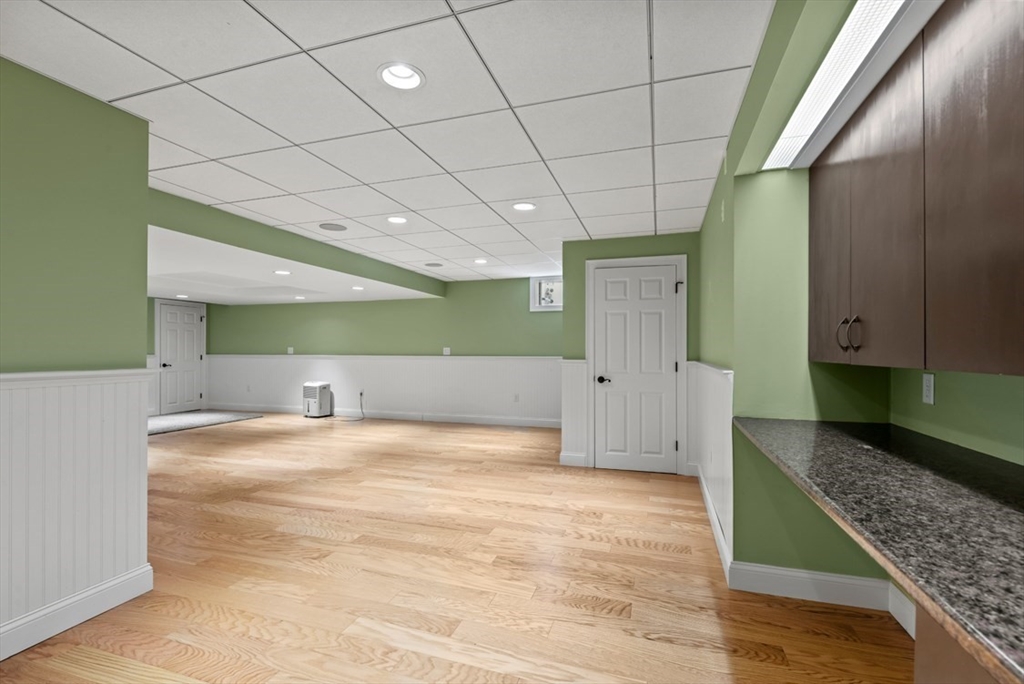 227 Mohawk Road Raynham, MA 02767 - Photo 34 of 42 Gallery Image 34