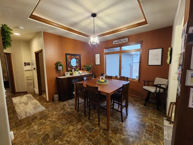 $439,900 | 804 9th Street Northeast, Pipestone, MN 56164