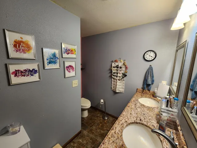 $439,900 | 804 9th Street Northeast, Pipestone, MN 56164