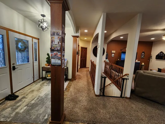 $439,900 | 804 9th Street Northeast, Pipestone, MN 56164