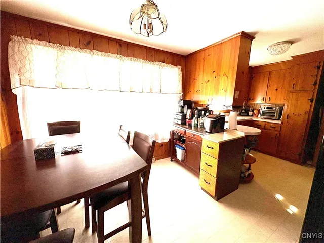 $189,000 | 511 Dawes Avenue, Utica, NY 13502