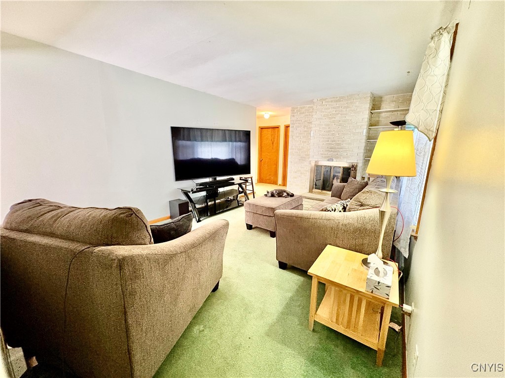 511 Dawes Avenue Utica, NY 13502 - Photo 4 of 19