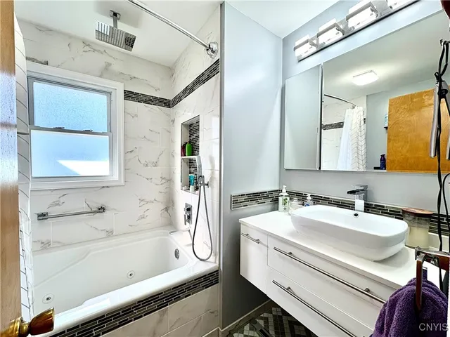 $189,000 | 511 Dawes Avenue, Utica, NY 13502