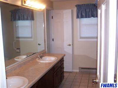 14409 Grabill Road Grabill, IN 46741 - Photo 11 of 12