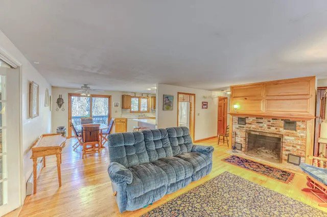 $749,000 | 637 Wallace Hill Road, Franconia, NH 03580