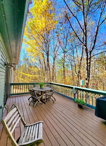 $749,000 | 637 Wallace Hill Road, Franconia, NH 03580