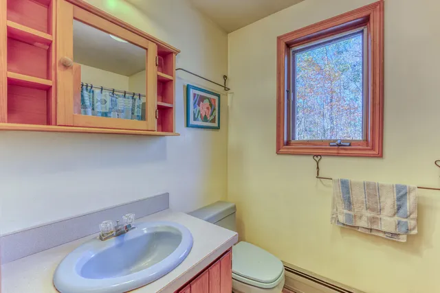 $749,000 | 637 Wallace Hill Road, Franconia, NH 03580