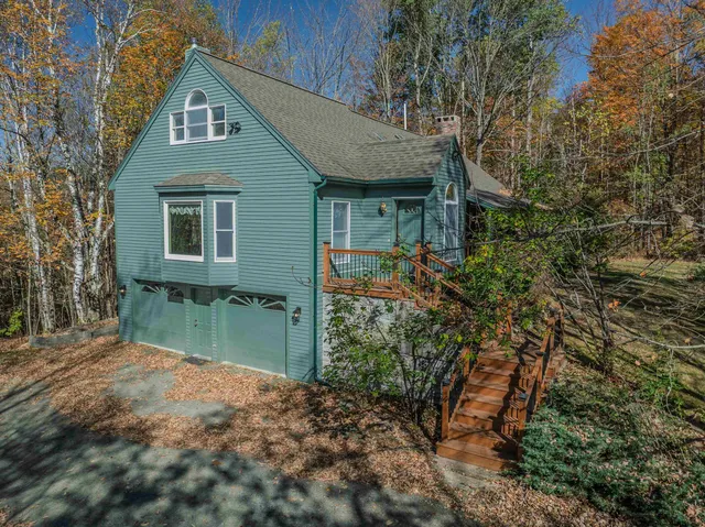 $749,000 | 637 Wallace Hill Road, Franconia, NH 03580