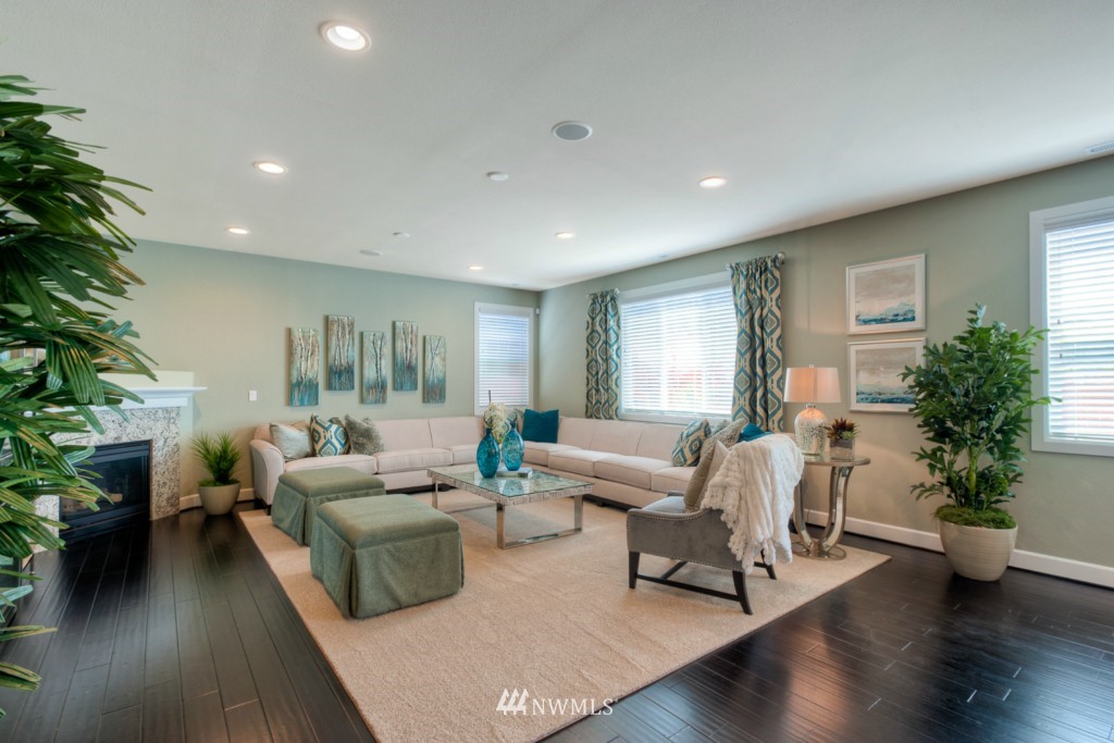 17012 32nd Avenue Southeast, Unit 4 Bothell, WA 98012 - Photo 4 of 23