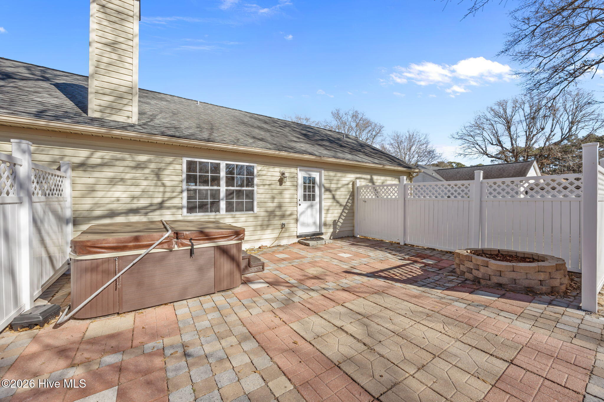 827 Roberts Road Newport, NC 28570 - Photo 38 of 50 38-web-or-mls-0C0A1315